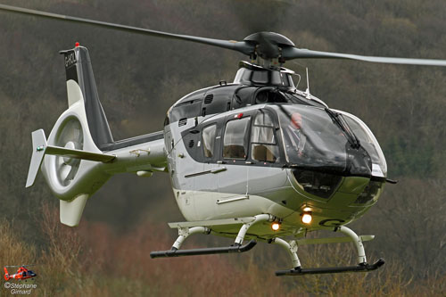 Hélicoptère AIRBUS HELICOPTERS EC135 T2 G-HOML