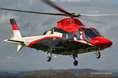 Hélicoptère Leonardo AW109S Grand G-EMHE