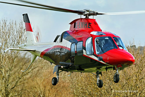 Hélicoptère Leonardo AW109S Grand G-EMHE