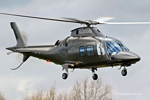 Hélicoptère Leonardo AW109S Grand G-ZOGG