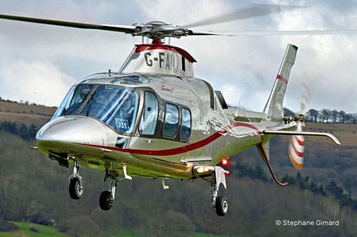 Hélicoptère Leonardo AW109S Grand G-FAMJ