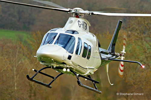 Hélicoptère Leonardo AW109S Trekker G-HITB