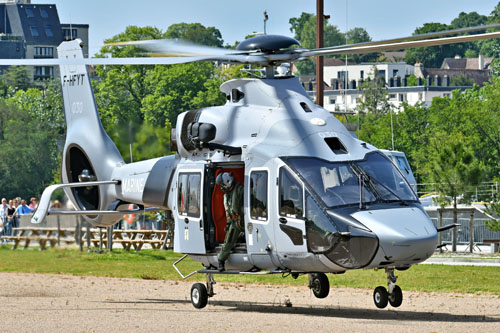 Hélicoptère H160 Marine Nationale française