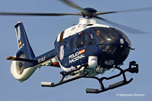 H135 EC-OLD - Angel 09 - Policia Nacional