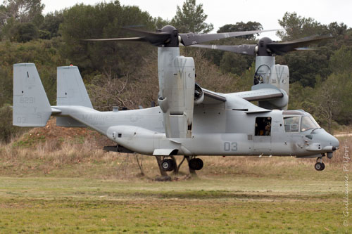 Hélicoptère à rotors basculants (convertible) V22 Osprey des Marines US