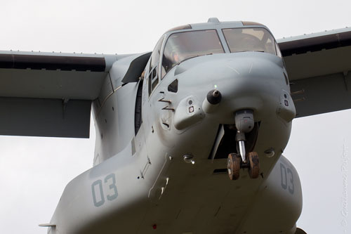 Hélicoptère à rotors basculants (convertible) V22 Osprey des Marines US