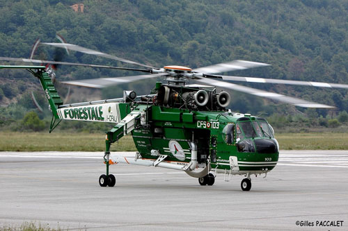 Hélicoptère S64F / CH54B Skycrane I-CFAJ Nuvola Rosso