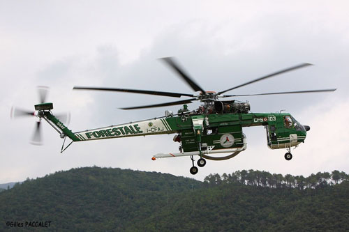 Hélicoptère S64F / CH54B Skycrane I-CFAJ Nuvola Rosso