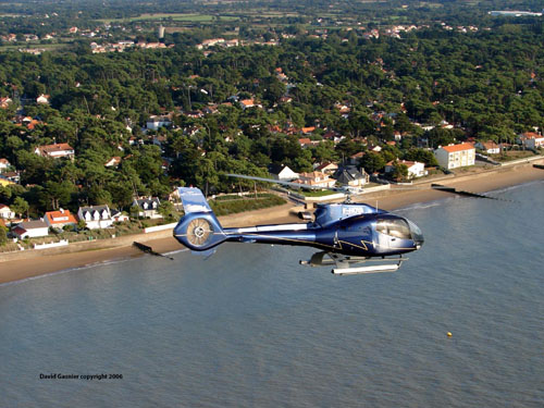 Hélicoptère EC130 F-HOYA OYA Hélicoptères