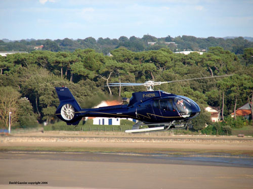 Hélicoptère EC130 F-HOYA OYA Hélicoptères