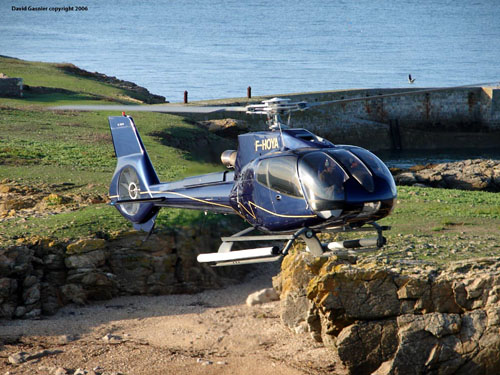 Hélicoptère EC130 F-HOYA OYA Hélicoptères