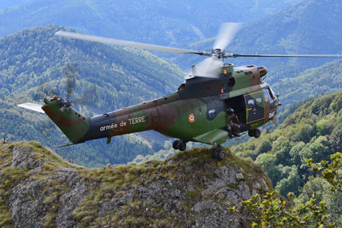 Hélicoptère SA330 Puma ALAT