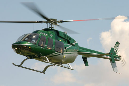 Hélicoptère Bell 407 ZS-RLM d'HELIOS EXECUTIVE HELICOPTER CHARTER