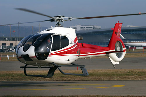 Hélicoptère EC130