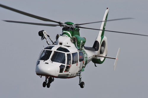 Hélicoptère AS365 Dauphin F-GYLH des pilotes du Port du Havre