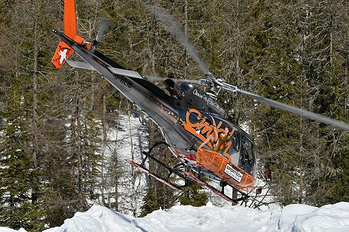 Hélicoptère AS350 B3 Ecureuil F-HESB de Chamonix Mont-Blanc Hélicoptères (CMBH) 