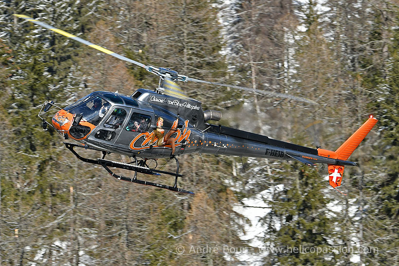 Hélicoptère AS350 B3 Ecureuil F-HESB de Chamonix Mont-Blanc Hélicoptères (CMBH) 