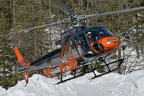 Hélicoptère AS350 B3 Ecureuil F-HESB de Chamonix Mont-Blanc Hélicoptères (CMBH) 