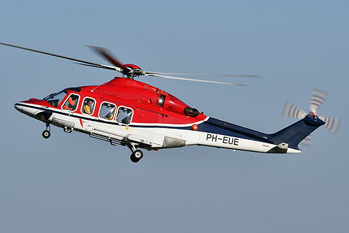 Hélicoptère AW139 PH-EUE de CHC