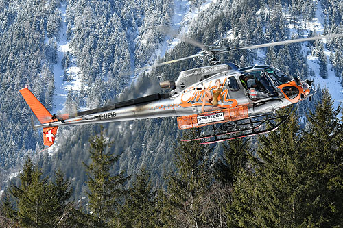 Hélicoptère AS350 B3 Ecureuil F-HESB de Chamonix Mont-Blanc Hélicoptères (CMBH) 