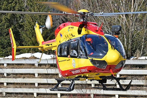 Hélicoptère EC145 de la Sécurité Civile