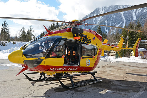 Hélicoptère EC145 de la Sécurité Civile