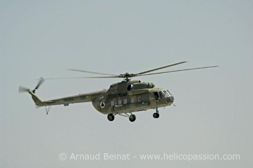 Hélicoptère MI17 afghan