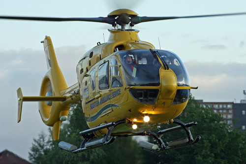 EC135