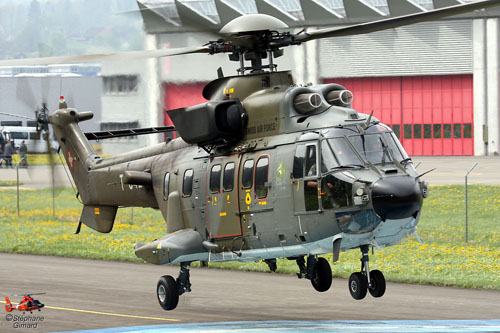 Hélicoptère AS532 Cougar de l'armée suisse