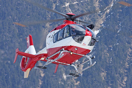 Hélicoptère EC135 de SAF HELICOPTERES