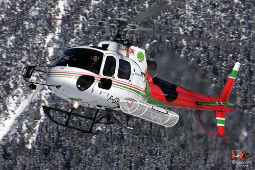 Hélicoptère AS350 Ecureuil de BLUGEON HELICOPTERES