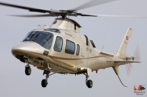 Hélicoptère AW109 de SKYMEDIA