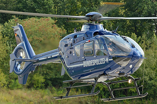 Hélicoptère EC135 T2+ D-HVBN de la BundesPolizei allemande