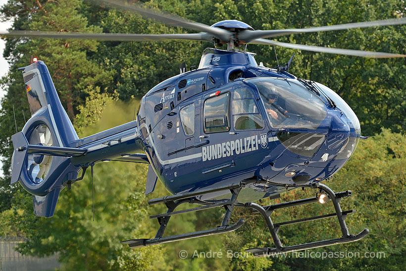 Hélicoptère EC135 T2+ D-HVBN de la BundesPolizei allemande