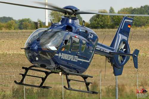 Hélicoptère EC135 T2+ D-HVBN de la BundesPolizei allemande