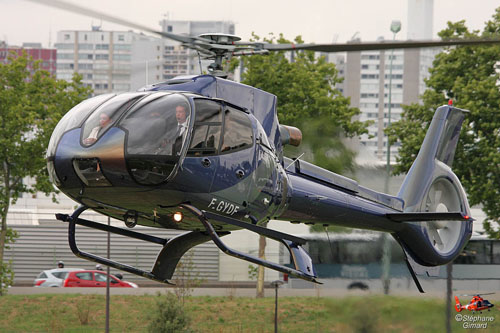 Hélicoptère EC130