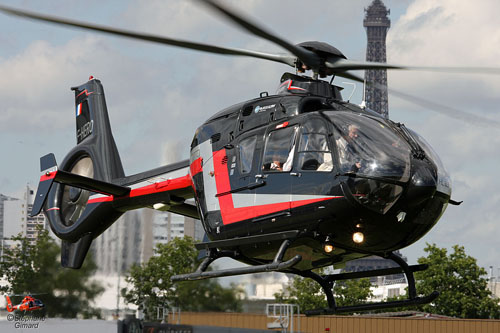 Hélicoptère EC135