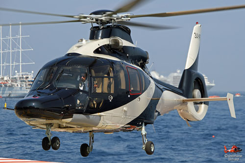 Hélicoptère EC155 Dauphin de MONACAIR