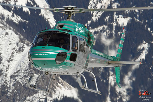 Hélicoptère AS355 Ecureuil de SKYCAM HELICOPTERES