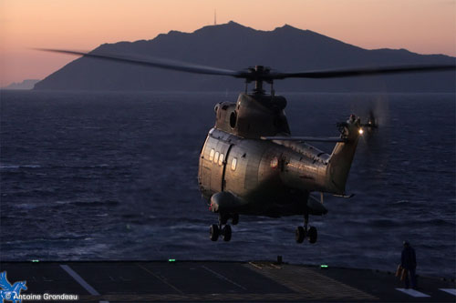 Hélicoptère Puma de l'Armée de Terre (ALAT)