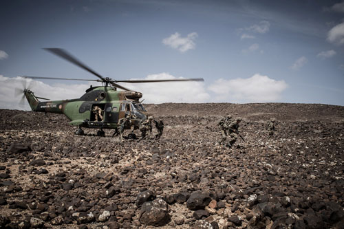 Hélicoptère Puma ALAT au Mali