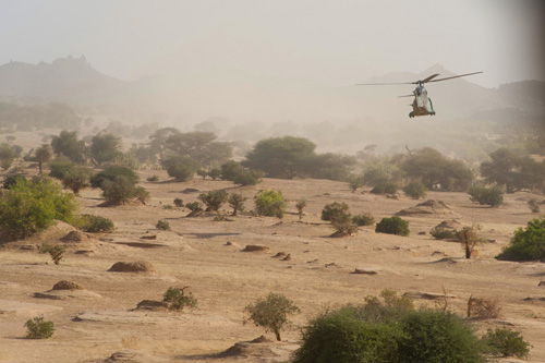 Hélicoptère Puma ALAT au Mali