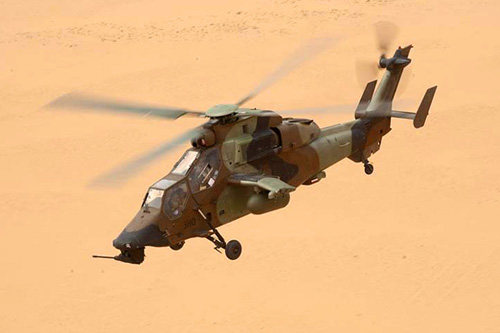 Hélicoptères Puma et Gazelle au Mali