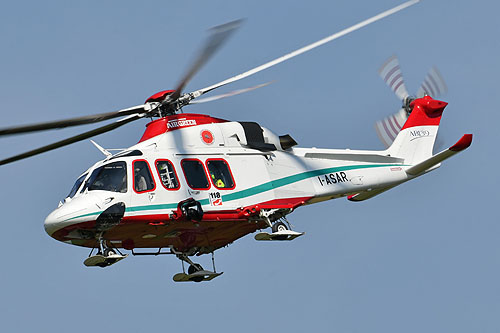 Hélicoptère AW139 I-ASAR d'AIR GREEN