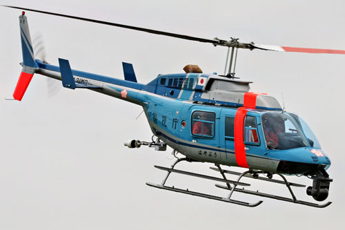 Hélicoptère Bell 206L JetRanger IV de la Police japonaise