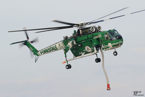 Hélicoptère S64 AirCrane I-CFAG CFS100 des gardes-forestiers italiens (Corpo Forestale de Stato)