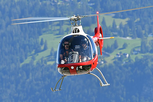 Hélicoptère Cabri G2 HB-ZPH de Swiss Helicopters