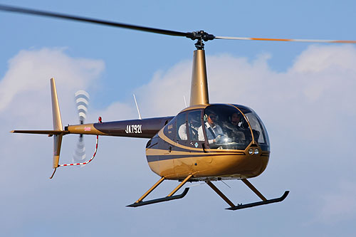 Hélicoptère Robinson R44 JA7921