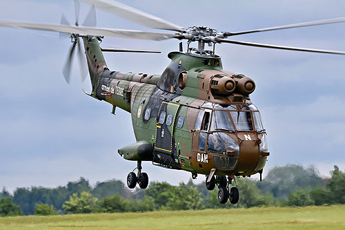 Hélicoptère de manoeuvre SA330 Puma