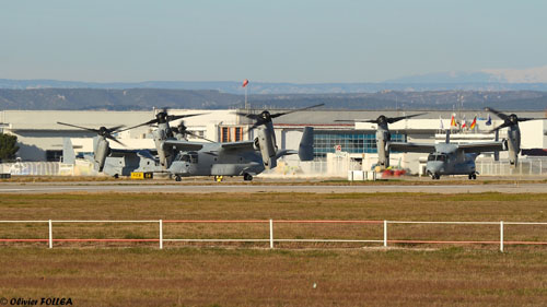 Hélicoptère à rotors basculants (convertible) V22 Osprey des Marines US